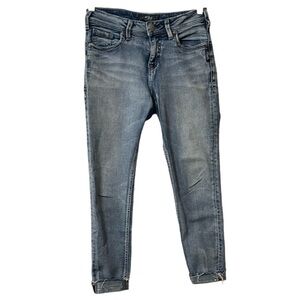 SILVER JEANS Avery Ankle Skinny Raw Hem Edge Cuffed Size W27/L27